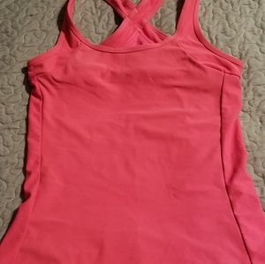 Workout tank w/built in bra